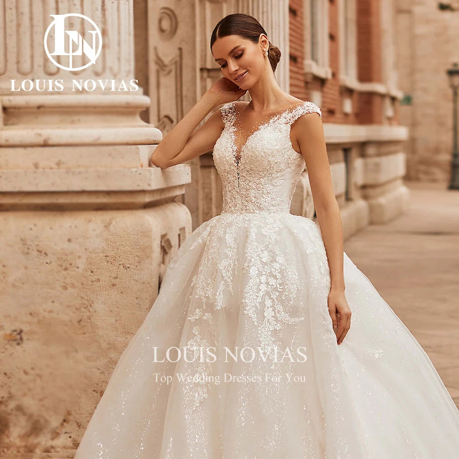 LOUIS NOVIAS Wedding Dress Elegant Sleeveless/ESTIMATED DELIVERY TIME 35 DAYS