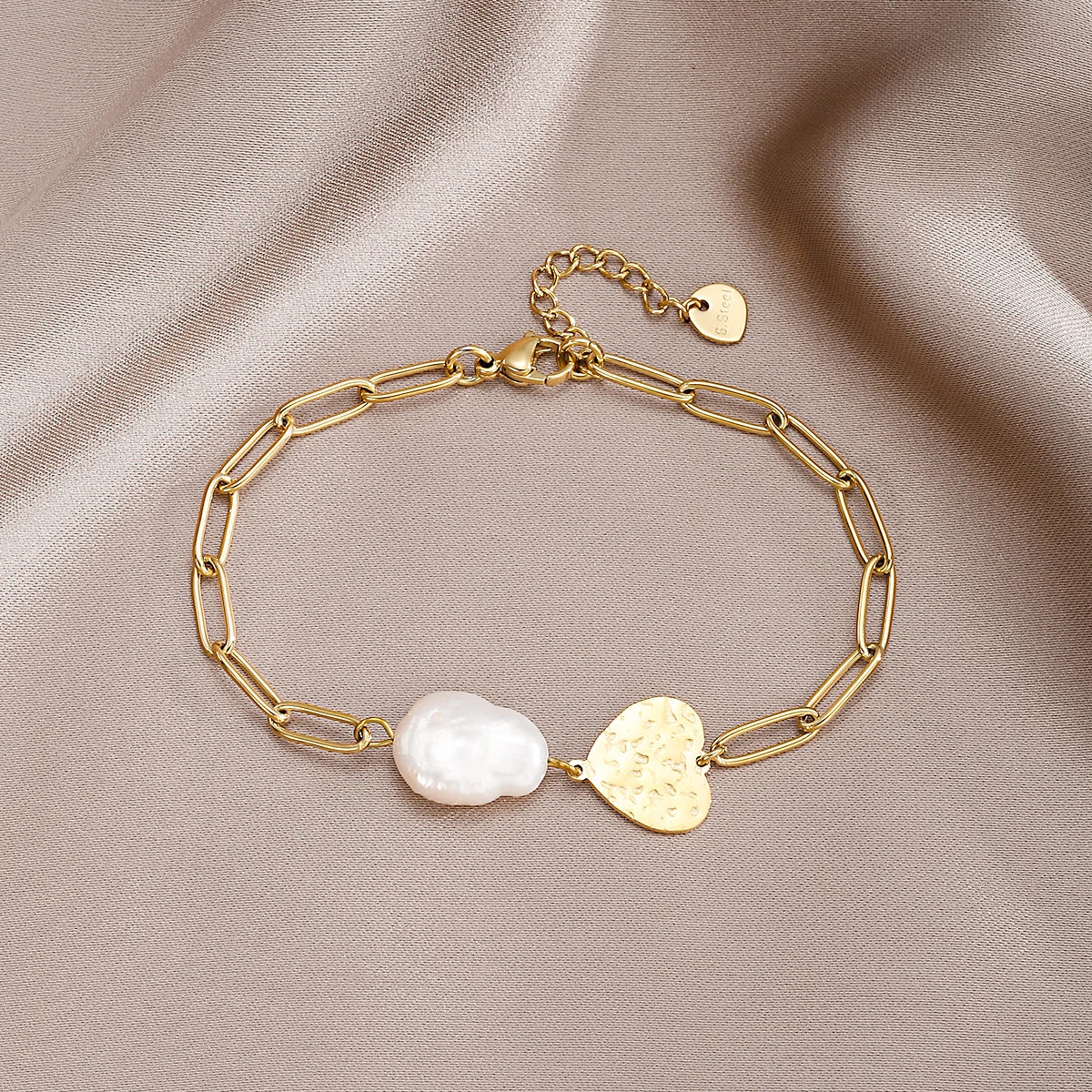 Stainless Steel Multilayer Pearl Heart Charm Bracelet Fashion Gold Color