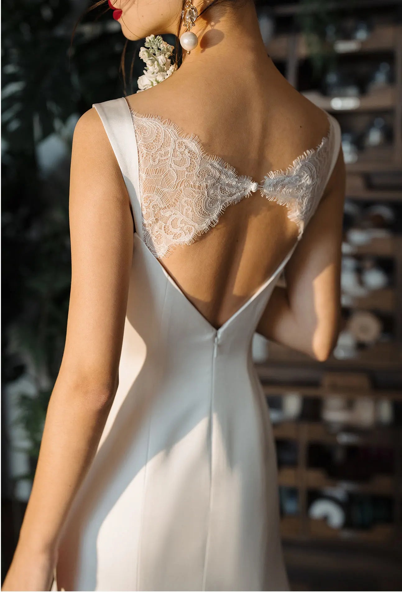 High Quality Wedding Dress Sexy Slit/ESTIMATED DELIVERY TIME 20 DAYS